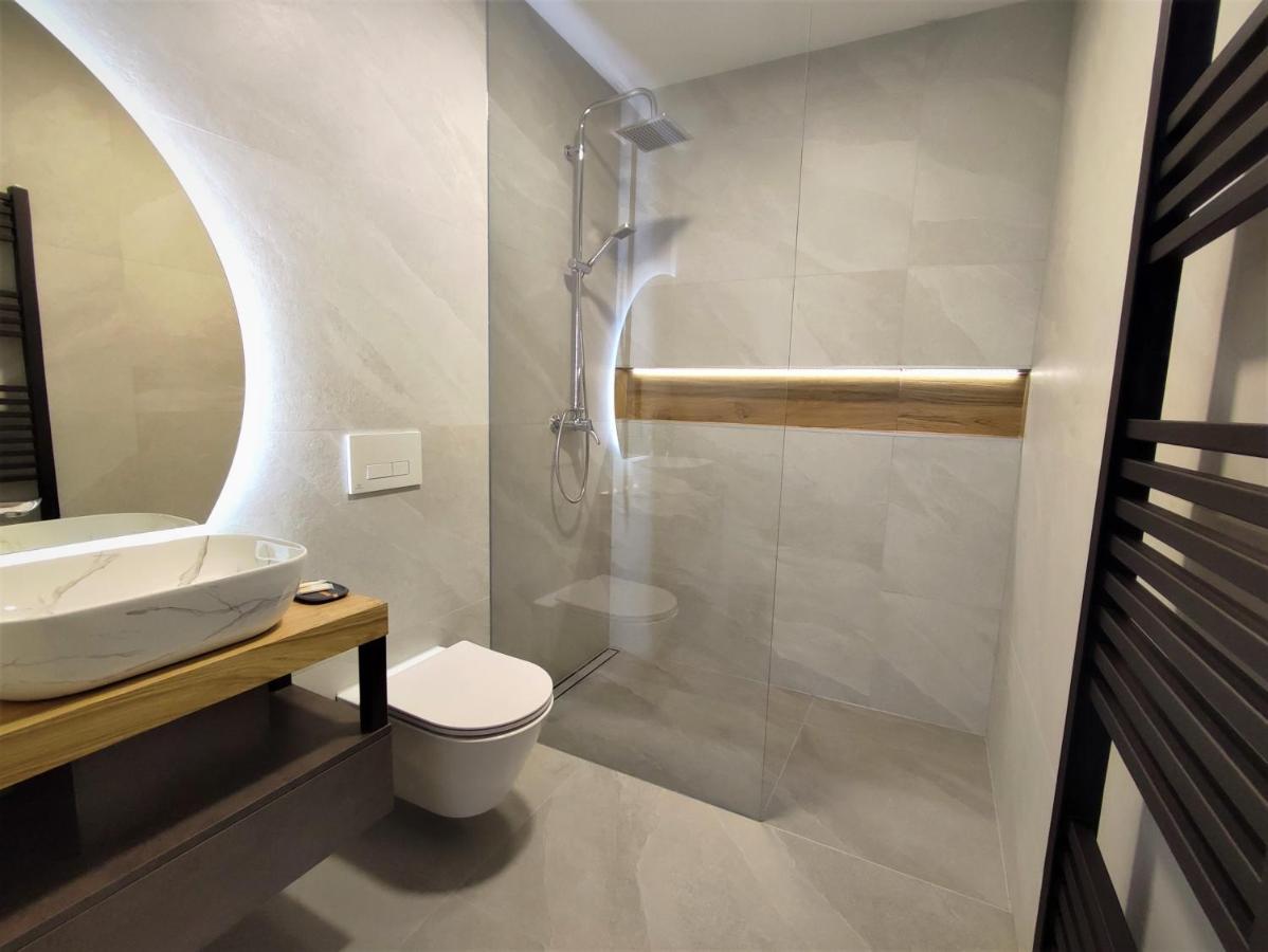 Boutique Rooms By Petric Winery Dobravlje 외부 사진