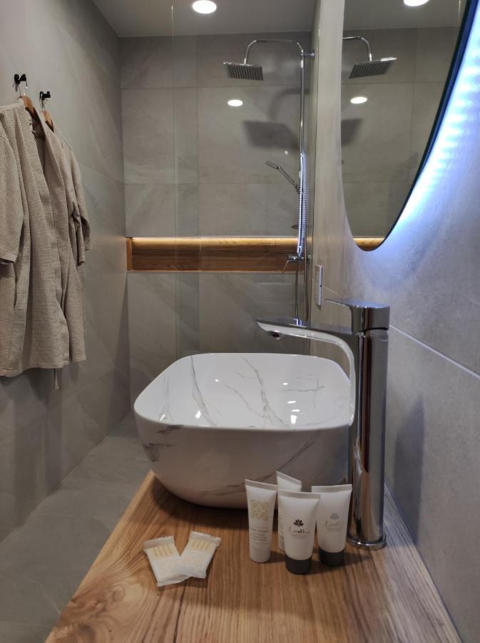 Boutique Rooms By Petric Winery Dobravlje 외부 사진