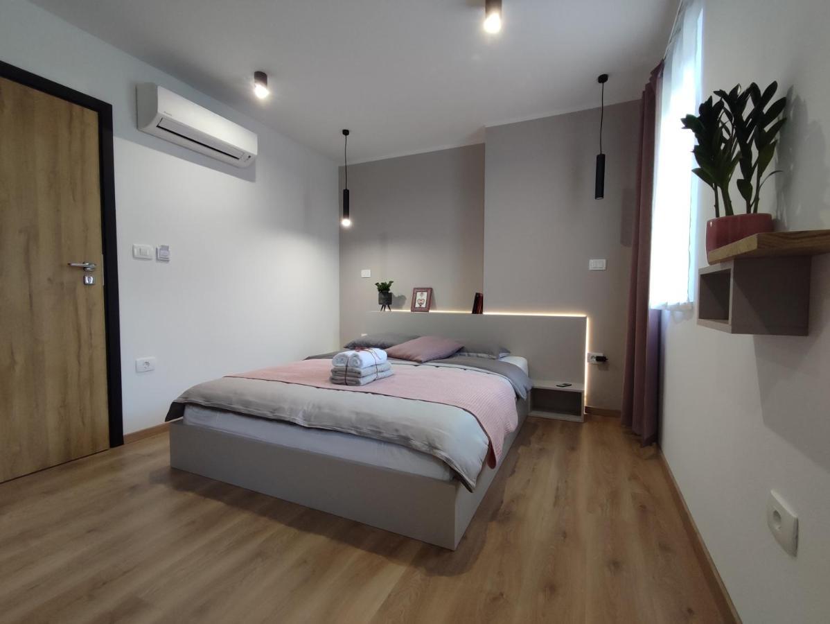 Boutique Rooms By Petric Winery Dobravlje 외부 사진