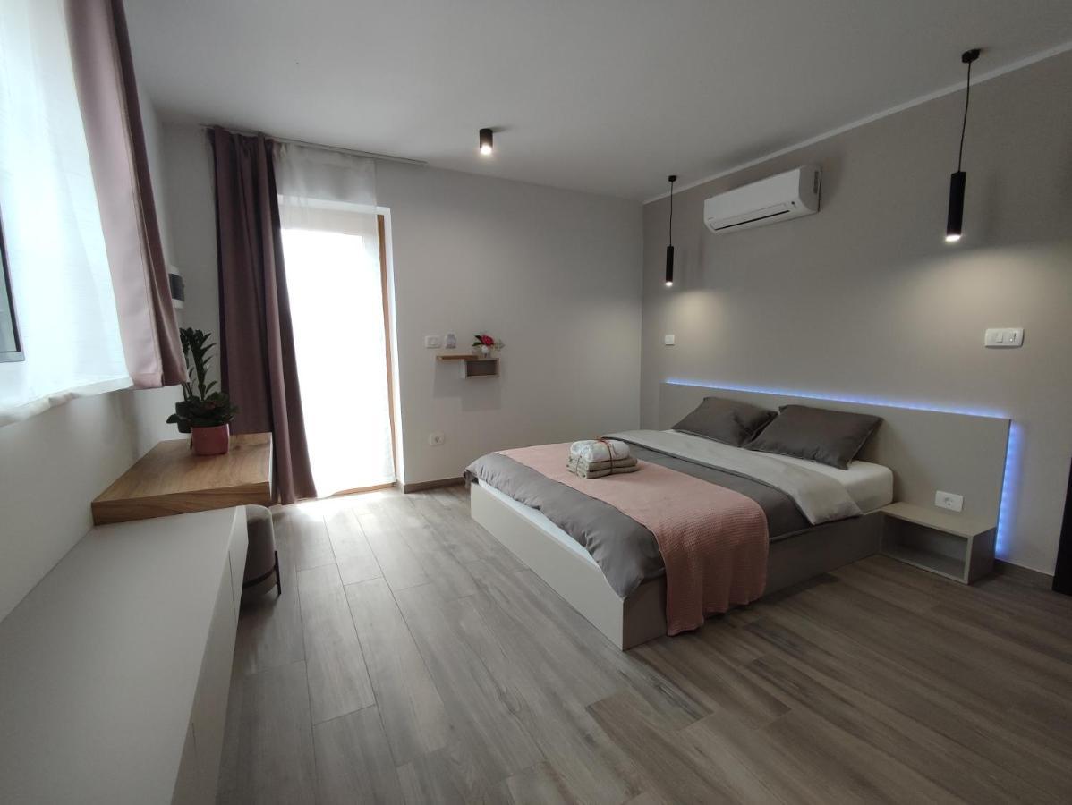 Boutique Rooms By Petric Winery Dobravlje 외부 사진