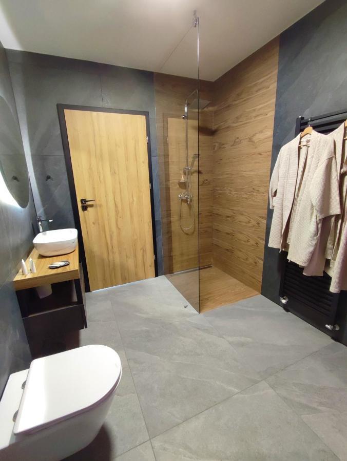 Boutique Rooms By Petric Winery Dobravlje 외부 사진
