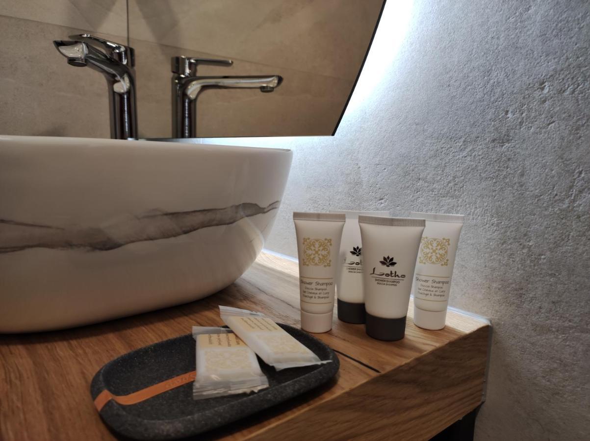 Boutique Rooms By Petric Winery Dobravlje 외부 사진